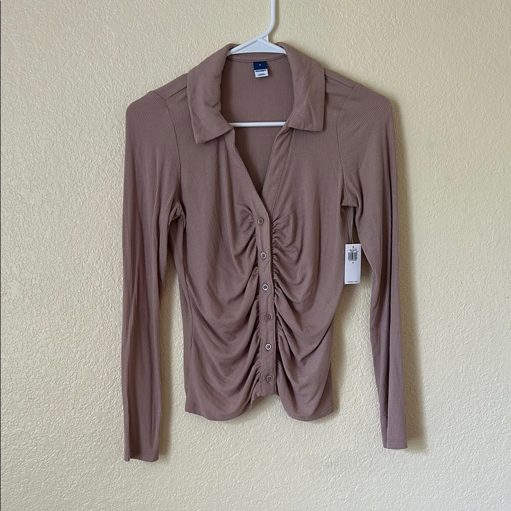 Old Navy Dusty Pink Ruched Long Sleeve Button Down Shirt